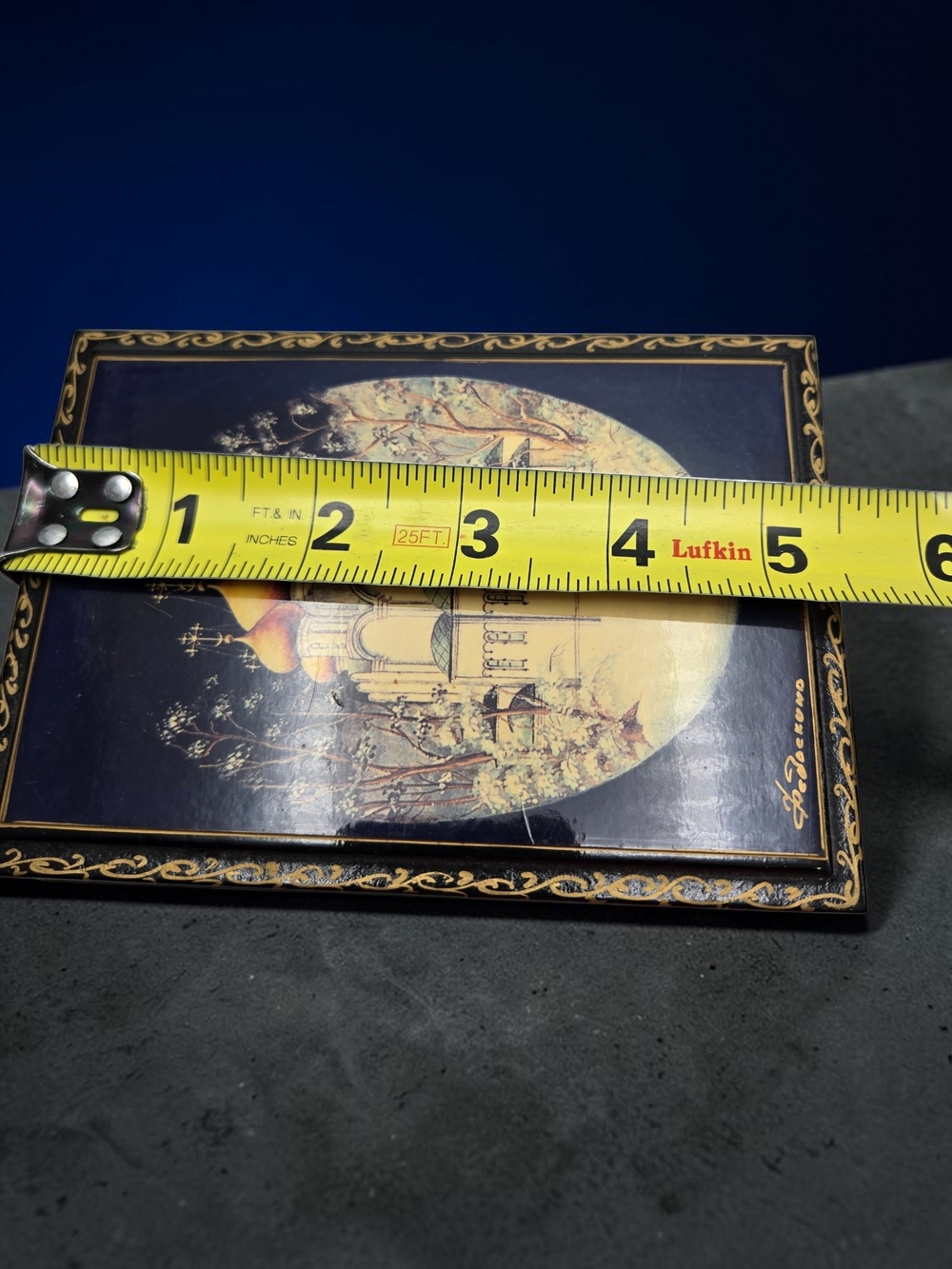 🖤 RARE Vintage Russian Fedoskino Red Lacquer Trinket Box – Hand Painted Signed - Picture 12 of 14